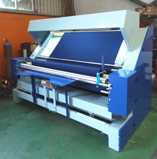 Máquina de enrolar e inspecionar tecidos RX-HS-151 