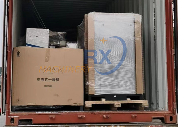 RX Machinery entrega máquinas para fraldas de bebê para países árabes